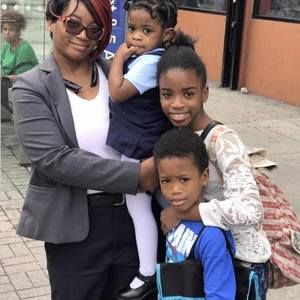 Meet your Posher, Stephanie